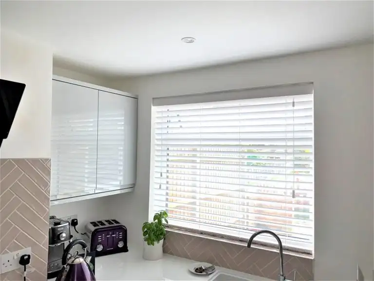 Wood Venetian Blinds — made to measure by New Dawn Blinds