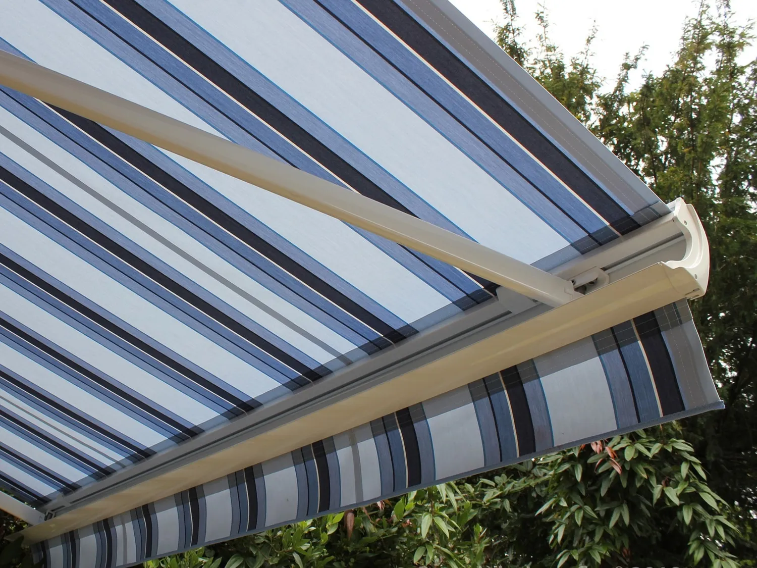 Awnings installation example 1