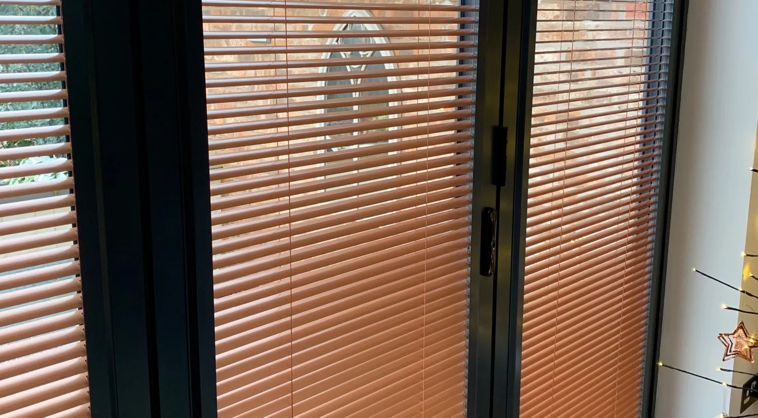 Metal Venetian Blinds installation example 2